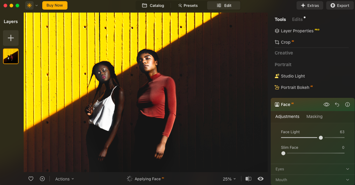 Two women stand against a yellow wooden wall with dramatic lighting. The image is displayed within photo editing software featuring adjustment tools and options on the right panel.